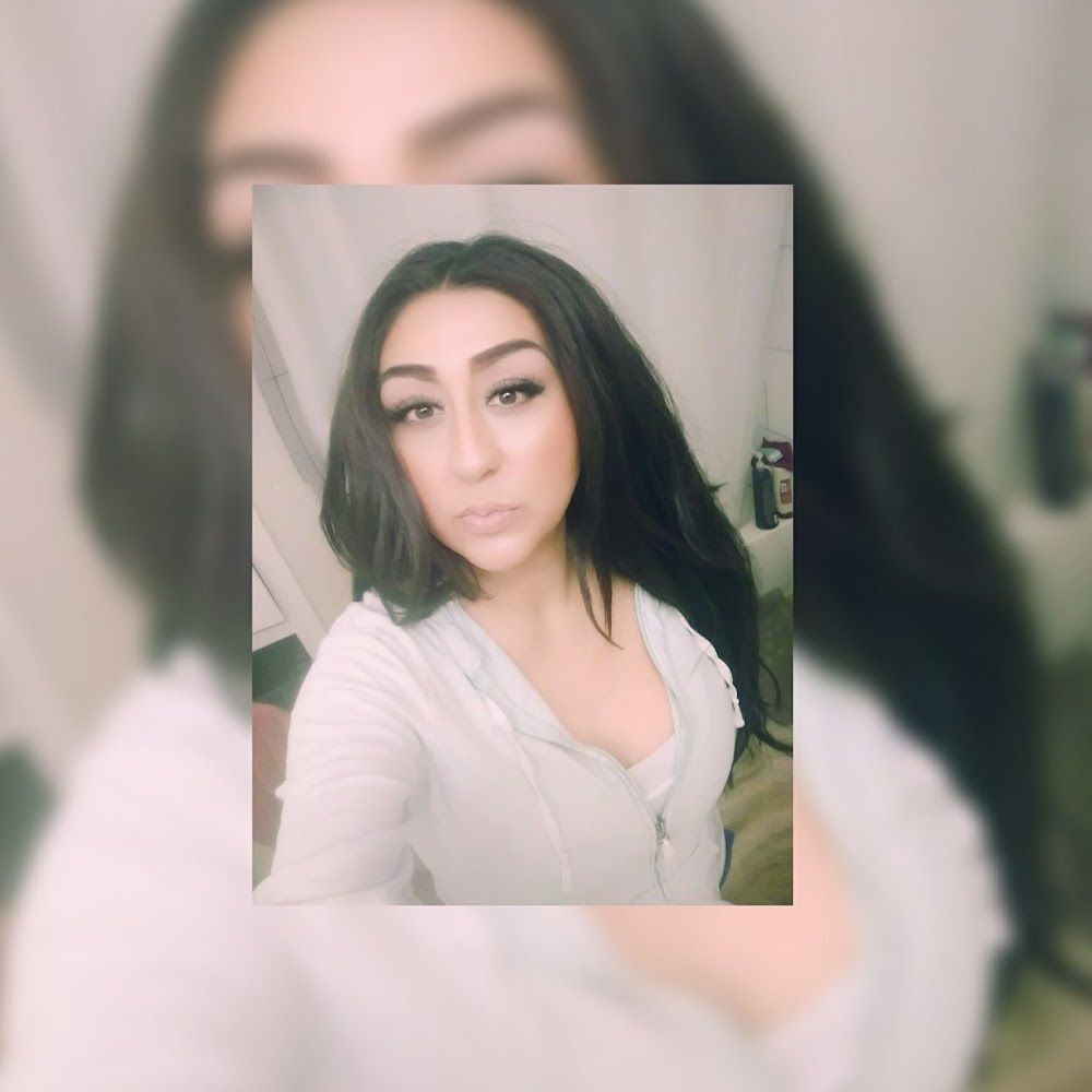 Meet your Posher, L0rena